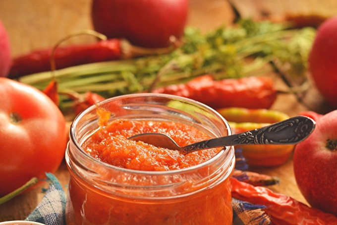 adjika with apples, carrots, peppers