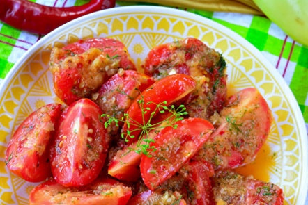 pickled tomatoes