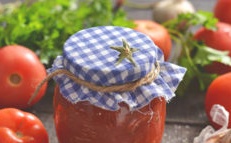 Tomatoes, grated with garlic