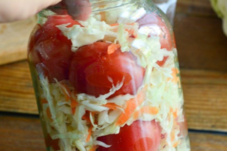 lay out tomatoes