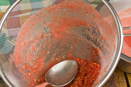 grind through a sieve