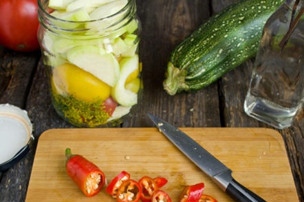cut hot pepper