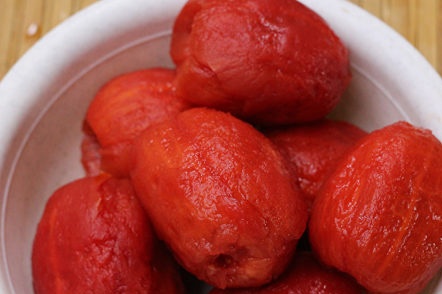 peeled tomatoes