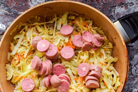 stew vegetables with sausages