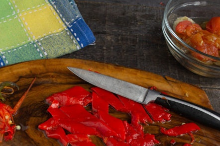cut pepper