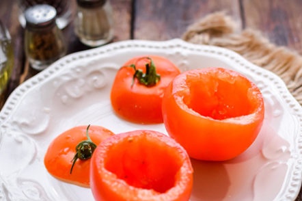 coreless tomatoes