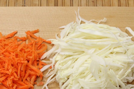 chop cabbage and carrots