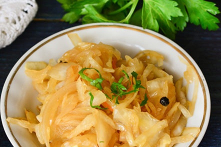 stewed sauerkraut