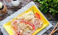 delicious salad with funchozy